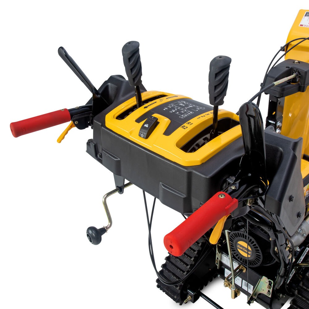 imgi_179_Cub-Cadet_2X26Trac_IP_1